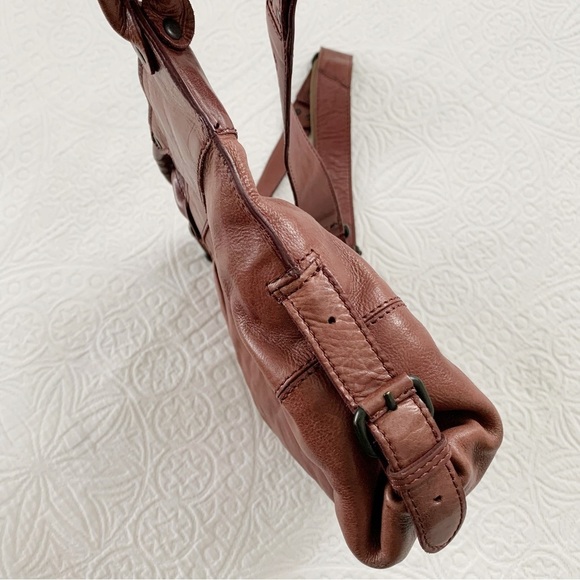 Aunts & Uncles Mrs. Muffin Shoulder Bag - Picture 2 of 12